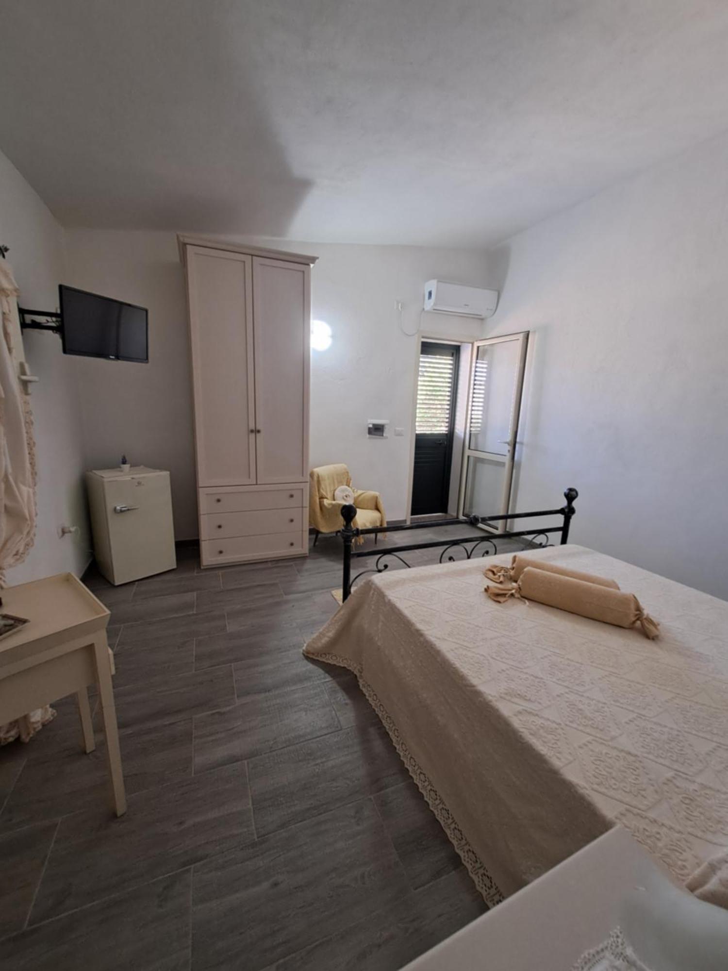 B&B Li Salcuneddi Альенту Экстерьер фото